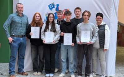 Erfolgreicher Abschluss: Sechs Schüler der 10 a bestehen freiwillige IT Abschlussprüfung